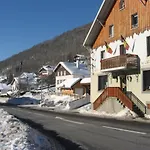 Hotel Du Des Corbeaux La Bresse