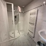 Du Des Corbeaux Hotel 2*