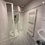 Hotel Du Des Corbeaux 2*