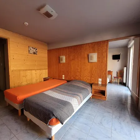 Hotel Du Des Corbeaux La Bresse