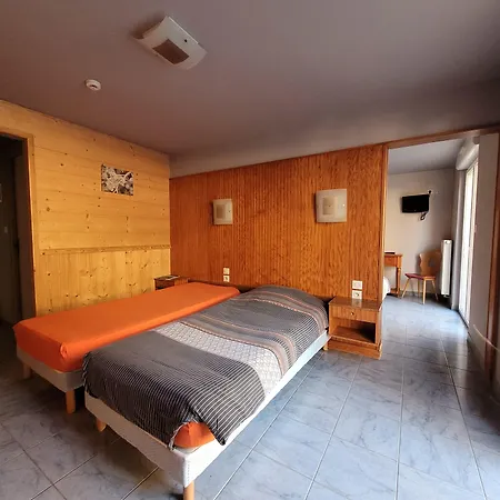 Du Des Corbeaux Hotel