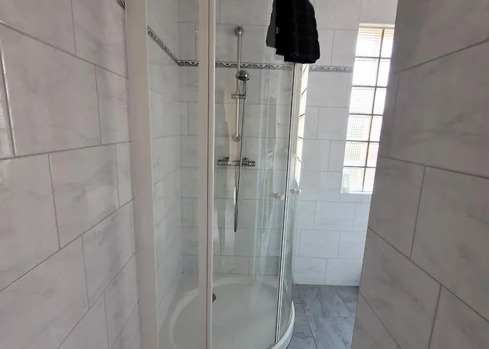 Du Des Corbeaux Hotel 2*