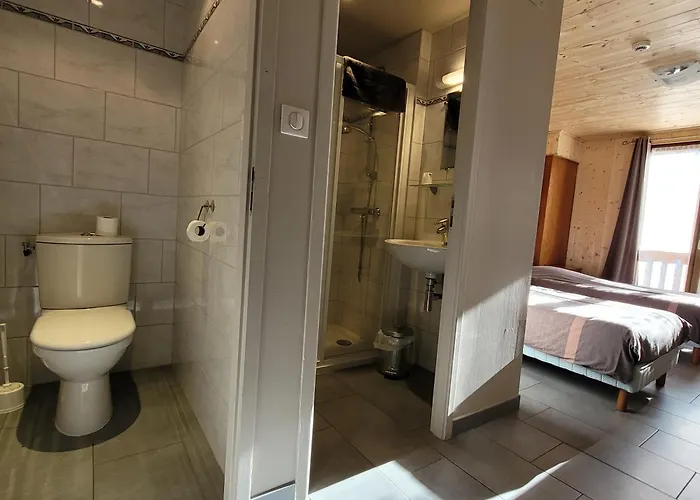 Du Des Corbeaux 2* La Bresse