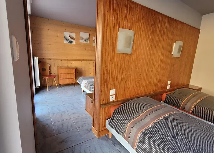 Szálloda Du Des Corbeaux 2*