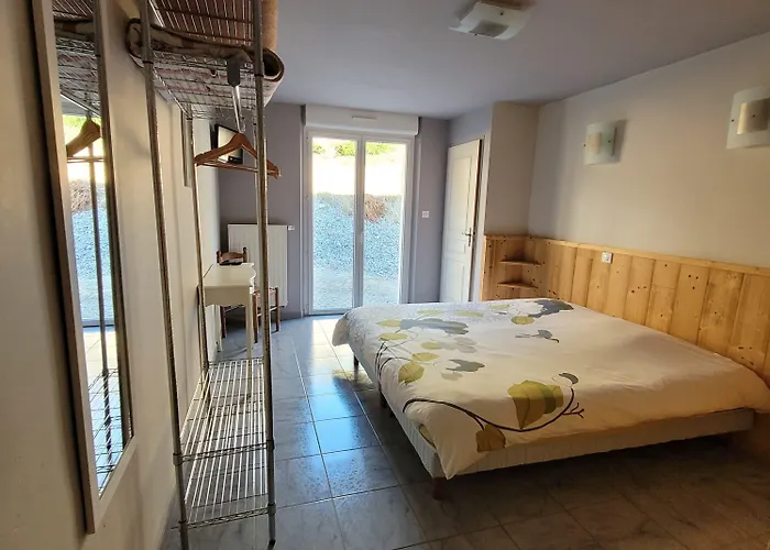 Hotel Du Des Corbeaux 2*