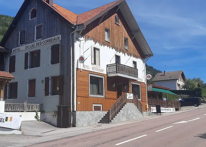 Hotel Du Des Corbeaux 2*