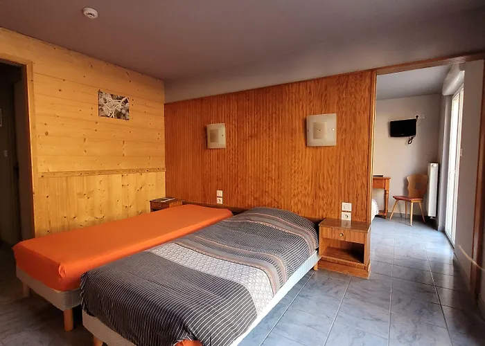 Du Des Corbeaux Hotel